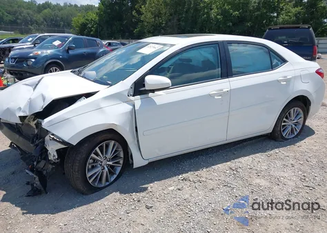 2015 Toyota Corolla Le Plus z USA, uszkodzony, nr VIN 2T1BURHE2FC355154